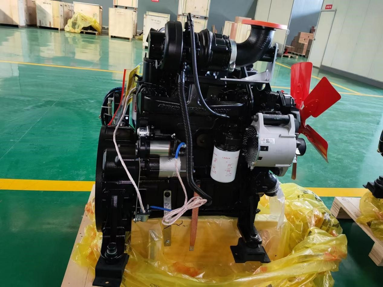 Cummins Engine 4BTA3.9-C125-II
